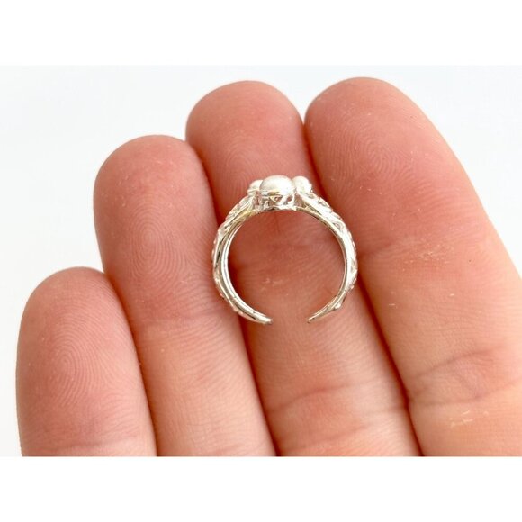 Walt Disney Mickey Mouse Figural Head Shaped Faux Pearl Vintage Ring - sz 2.25 - Picture 9 of 10